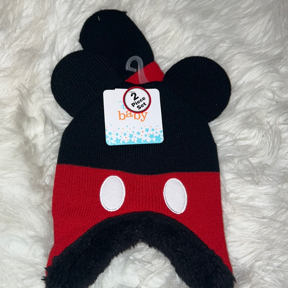 Hat and Gloves Set